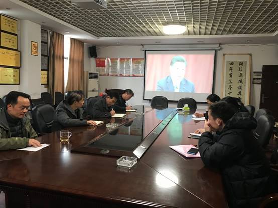 选举会场.jpg 选举会场.jpg